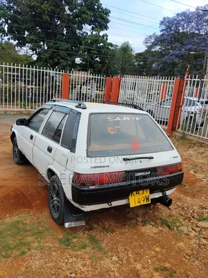 Toyota Corolla Sedan Automatic 1990 White