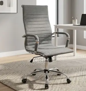 Ergonomic High-Back Swivel Desk Chair – Comfortable Office Seating