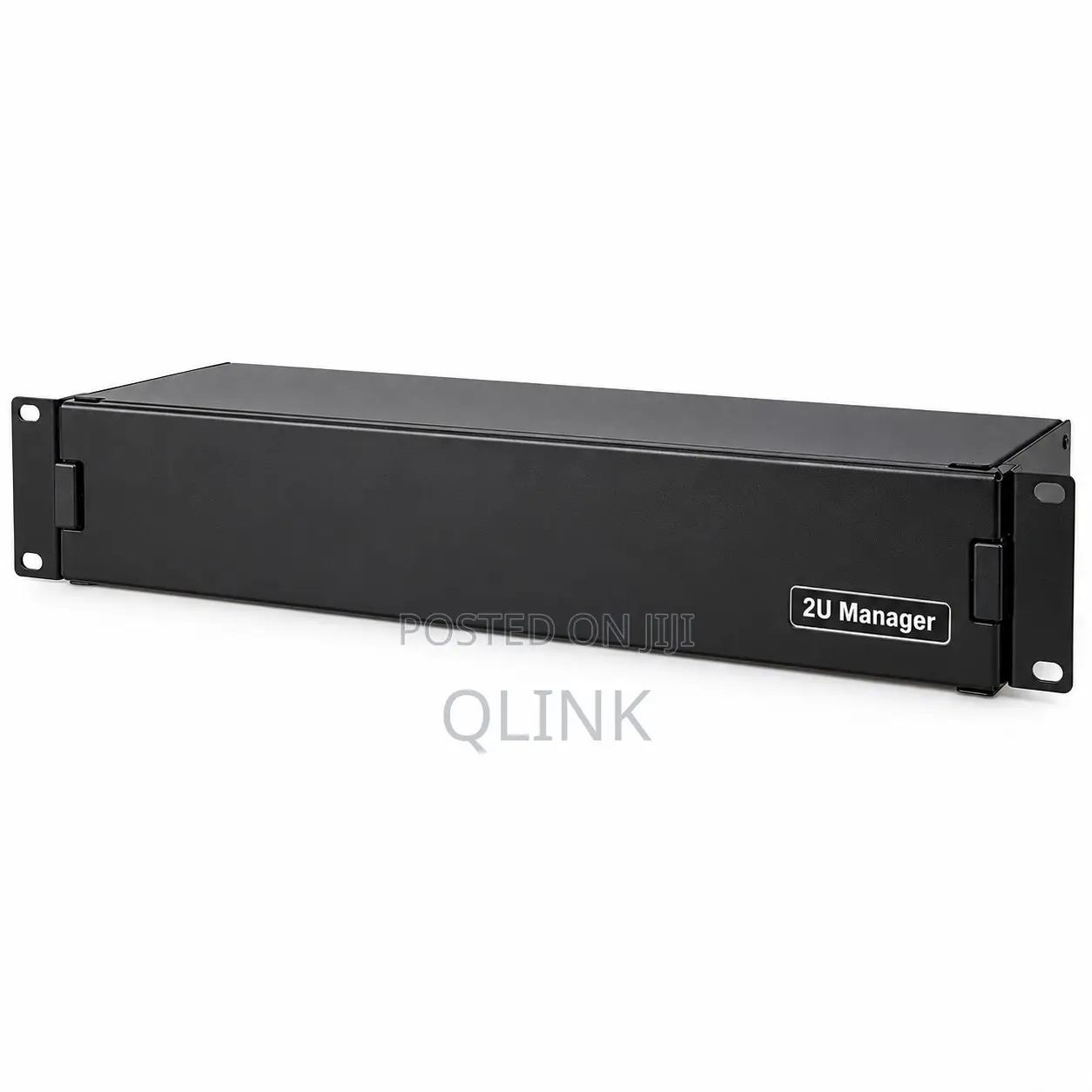 Giganet 2U Cable Manager Closed