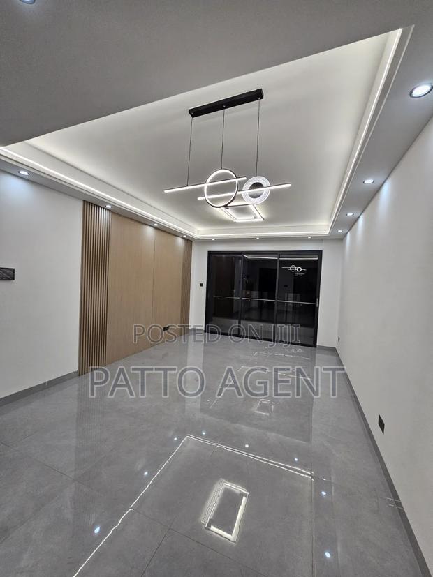 3bdrm Apartment in Kilimani, Hurlingham for sale