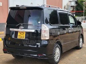 Toyota Noah 2008 Black