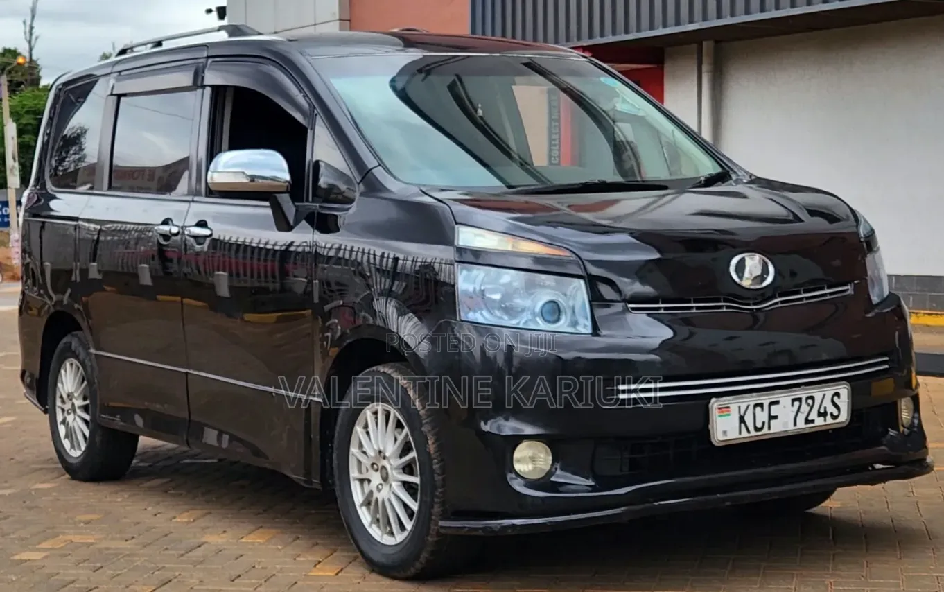 Toyota Noah 2008 Black