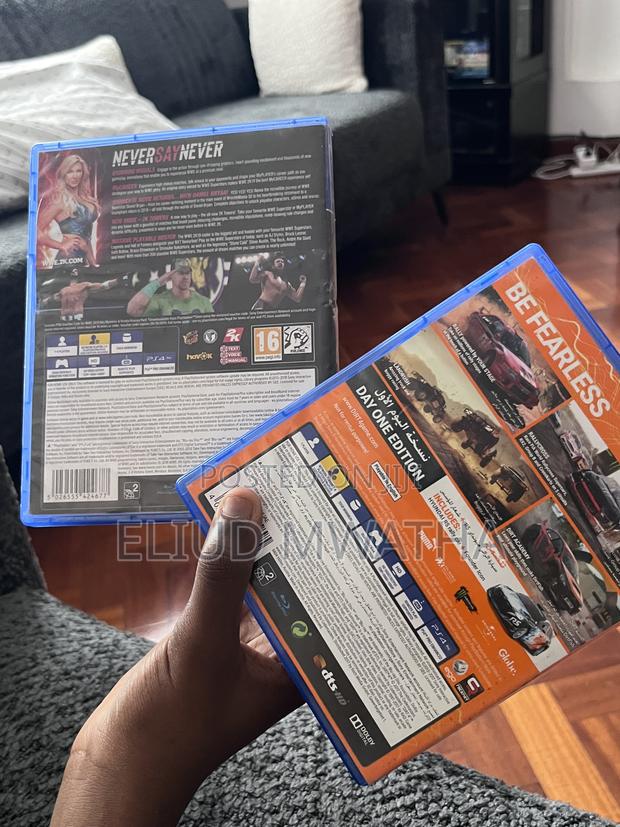 PS4 Games WWE2K19 / DIRT 4 - thumbnail 2