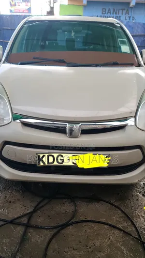 Toyota Passo 2015 Beige