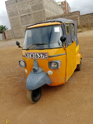 Piaggio Scooter 2016 Yellow