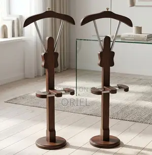 Classic Wooden Executive Coat Stand – Elegant Office Coat Rack Kenya