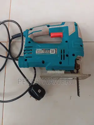 Total Jigsaw 570w