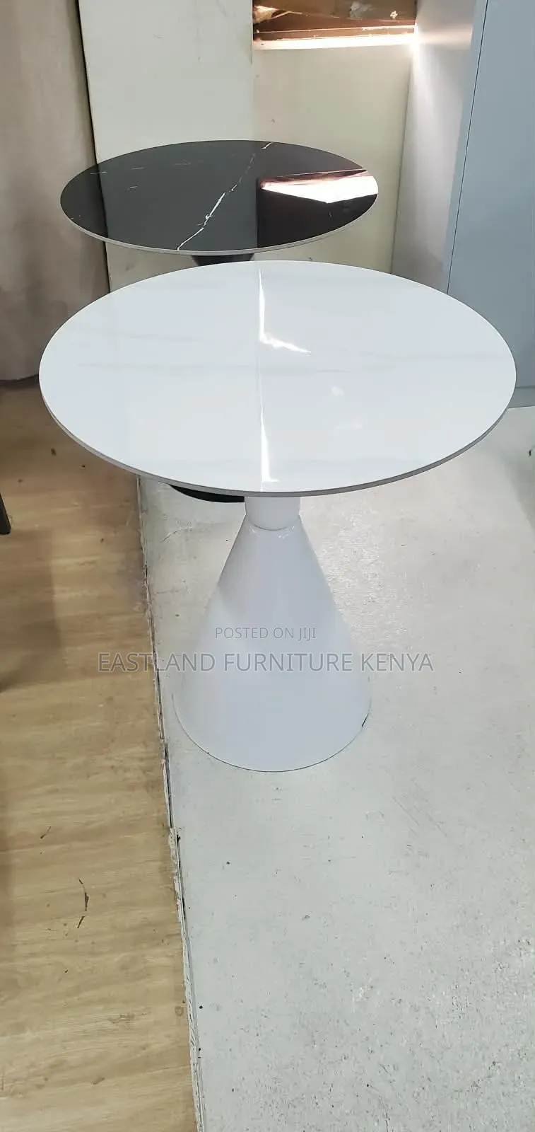 Round Cones Marble -Top Table