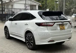 Toyota Harrier 2018 White