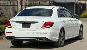 Mercedes-Benz E200 2019 White