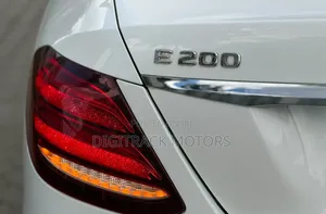 Mercedes-Benz E200 2019 White