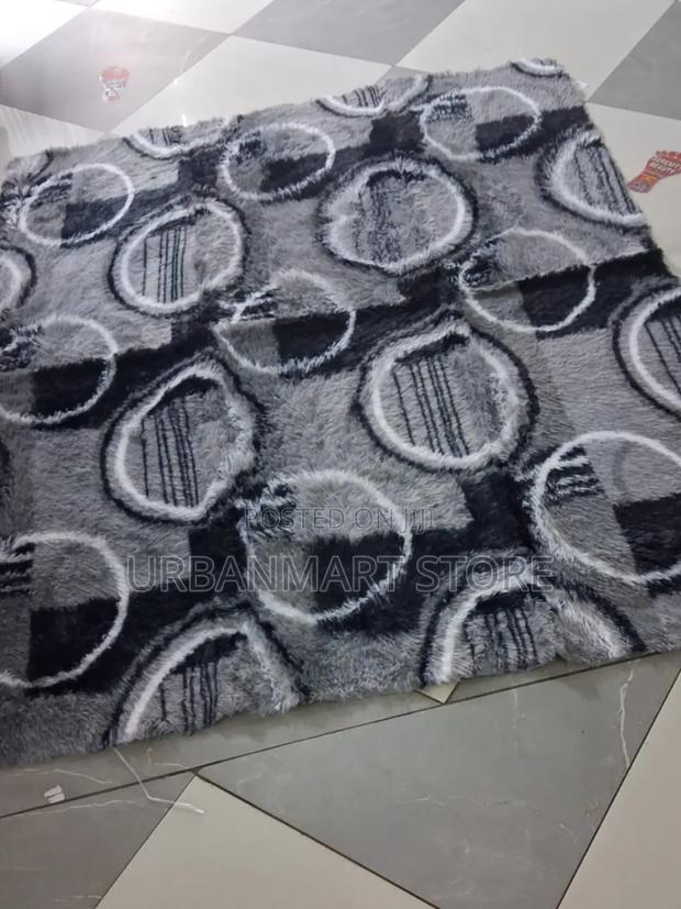 at 2000 Fluffy Carpet 5×8 for a Comfortable Home - main view