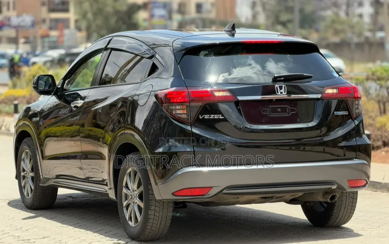 Honda Vezel 2019 Black
