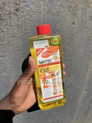 Veet Gold Tumeric Super Whitening Body Repair Oil 500MLS