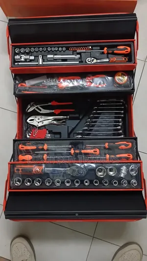 Professional 85 Pieces Automobile Tool Set for Maintenance