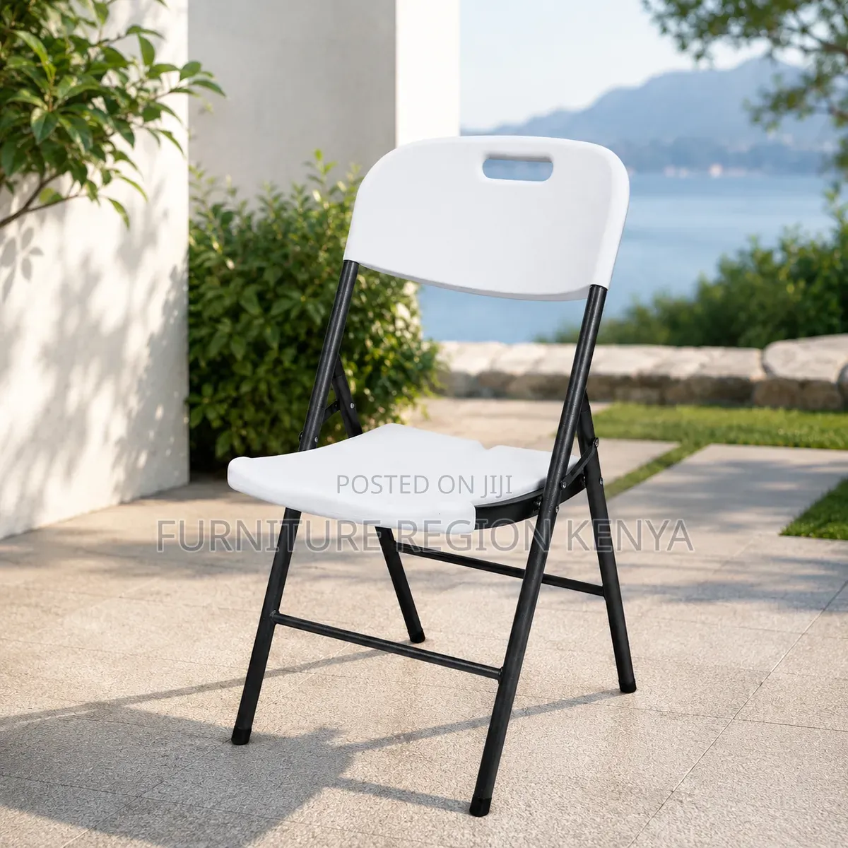 Foldable Chair Spacious