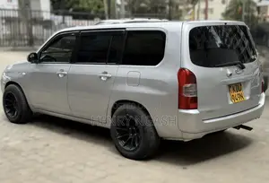 Toyota Succeed 2018 Silver