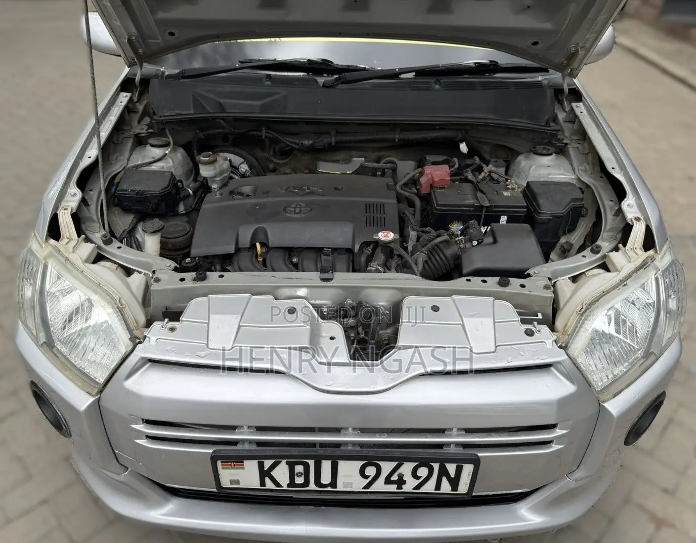 Toyota Succeed 2018 Silver