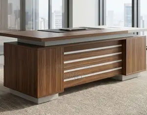 Minimalist Executive Office Desk – Modern Professional Workstation