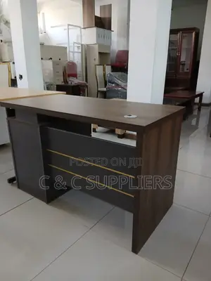 1.2 Meters Modern Desk