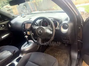 Nissan Juke 2011 Blue