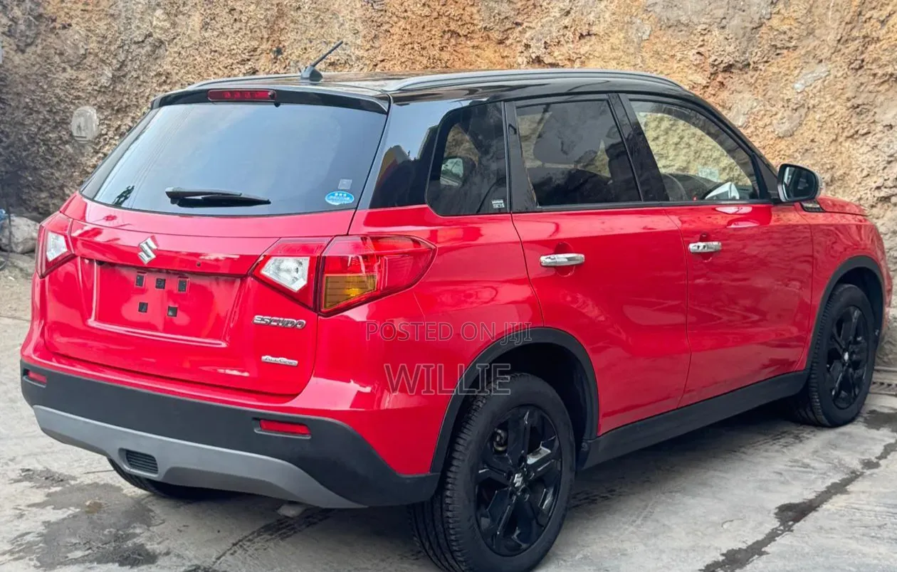 Suzuki Escudo 2019 Red