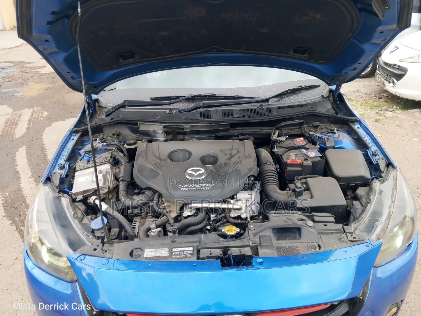 Mazda Demio 2014 Blue