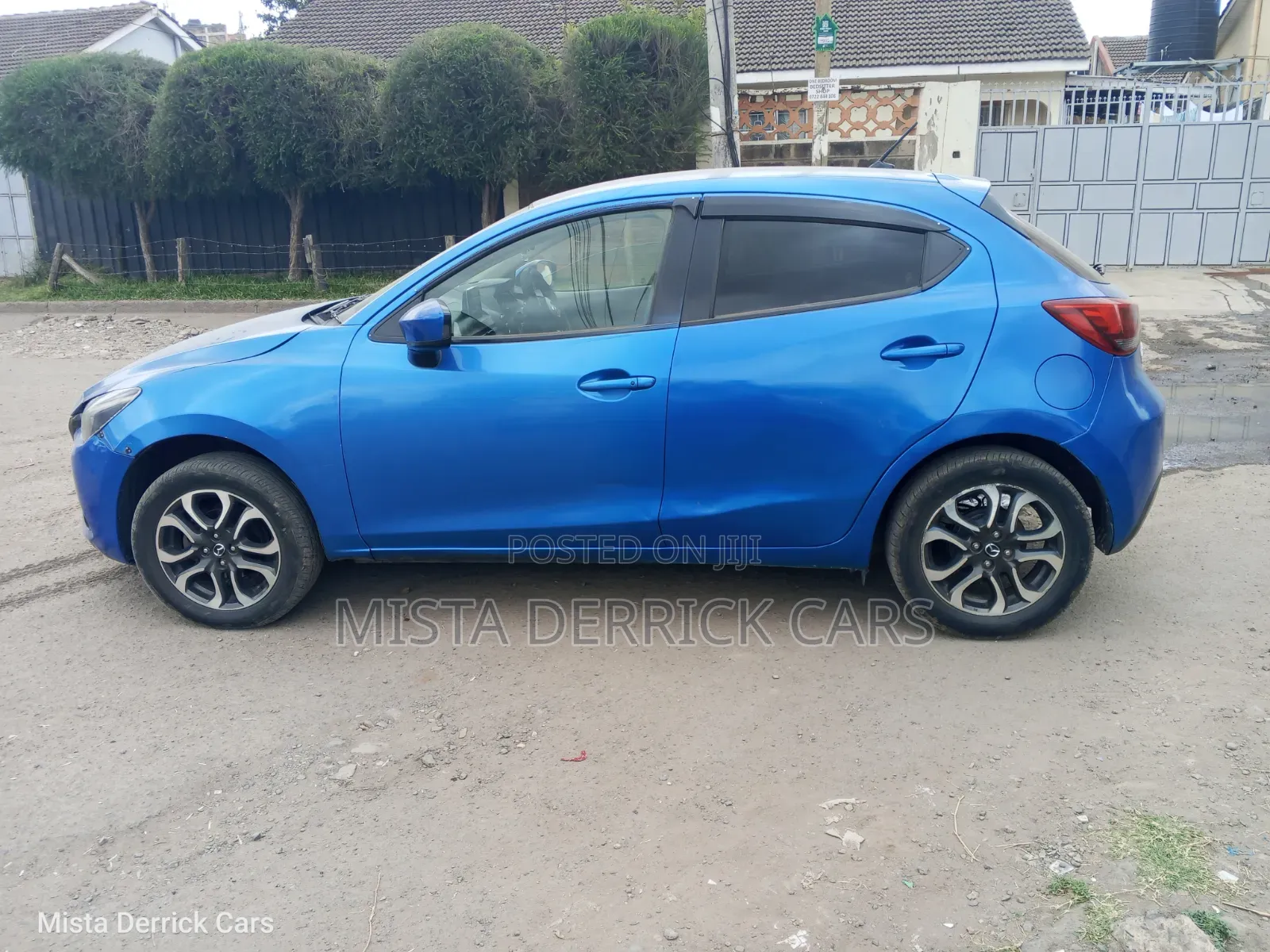 Mazda Demio 2014 Blue
