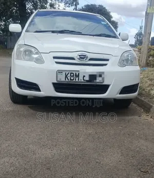 Toyota Corolla RunX 2006 White