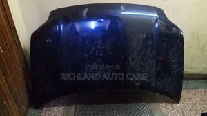 Bonnet Toyota Rumion