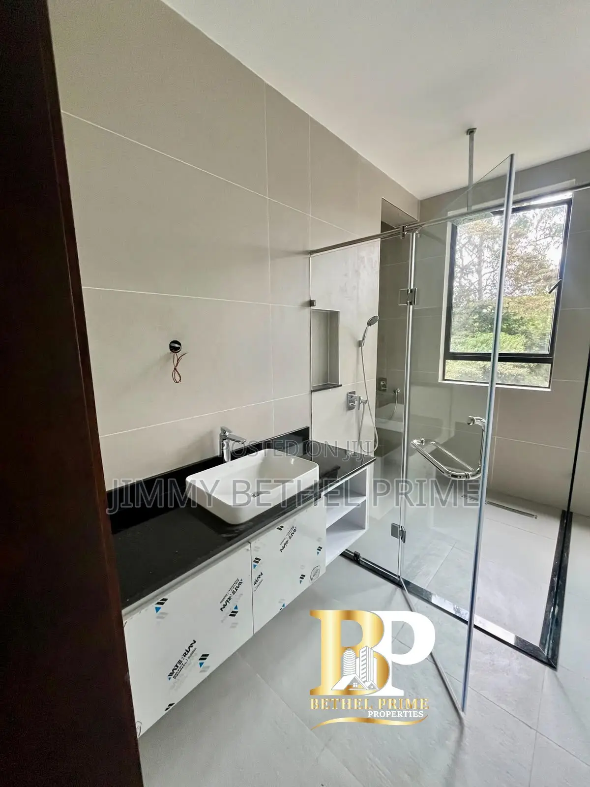 6bdrm Villa in Spring Valley for rent