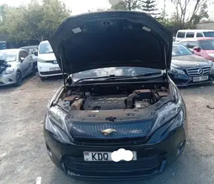 Toyota Harrier 2.0 2017 Black