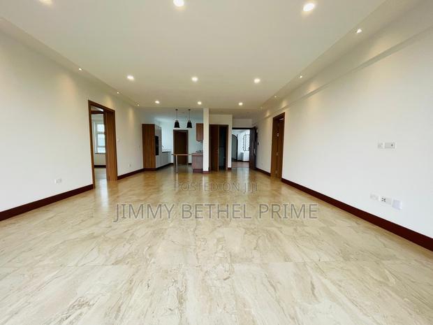 3bdrm Apartment in Parklands for rent