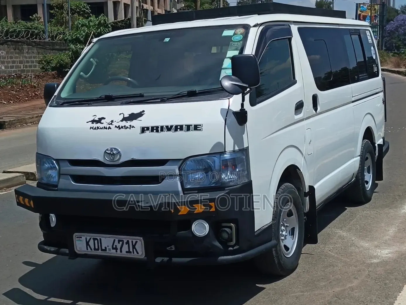 Toyota HiAce 2015 White