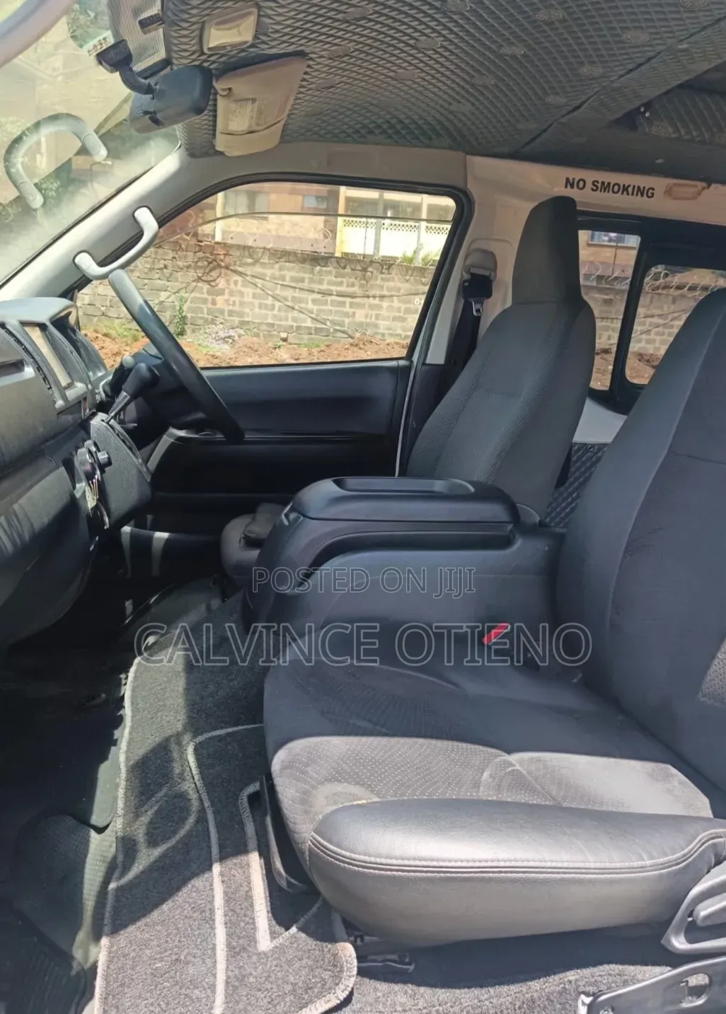 Toyota HiAce 2015 White