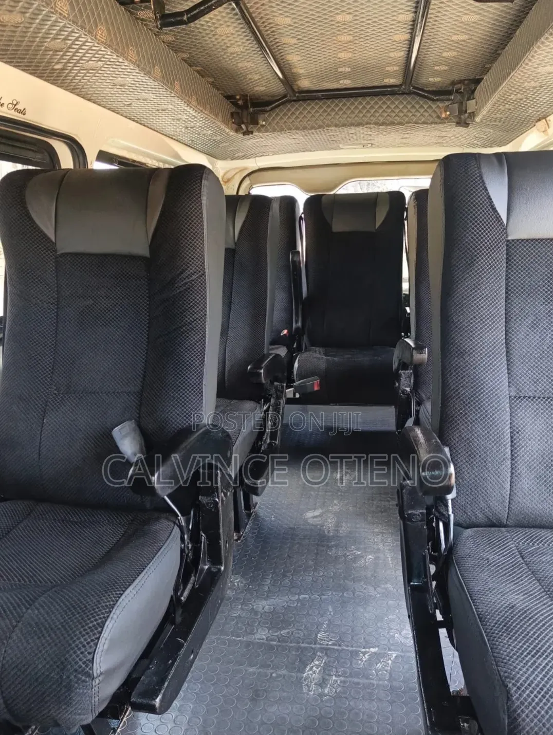 Toyota HiAce 2015 White