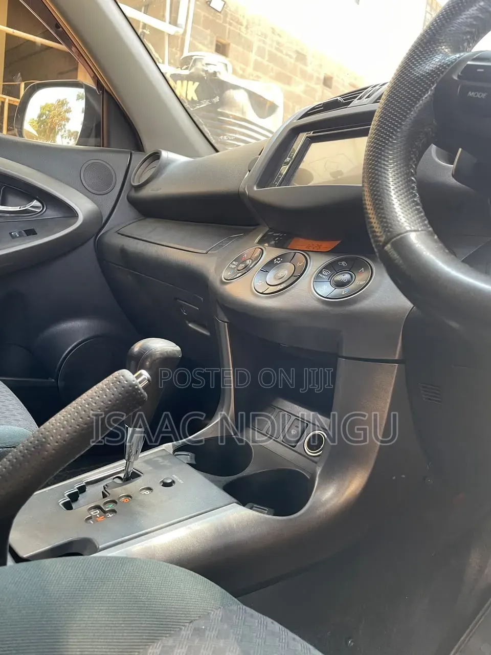 Toyota Vanguard 2012 Gray