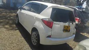 Toyota Ractis 2012 White
