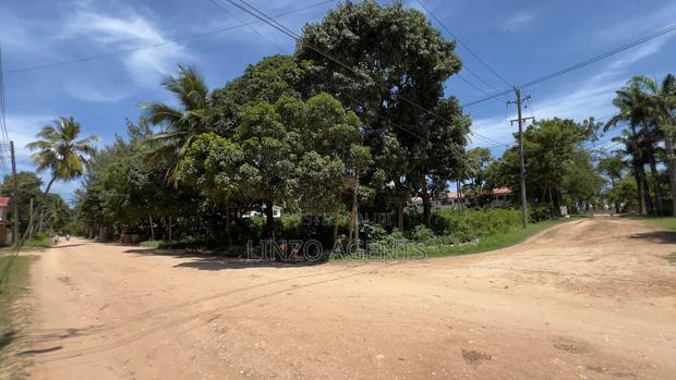 Plot in Mtwapa Creek - thumbnail 4