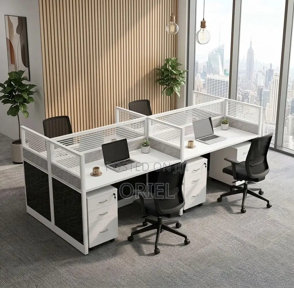 Office Workstation : Modular 4-Way Workstation