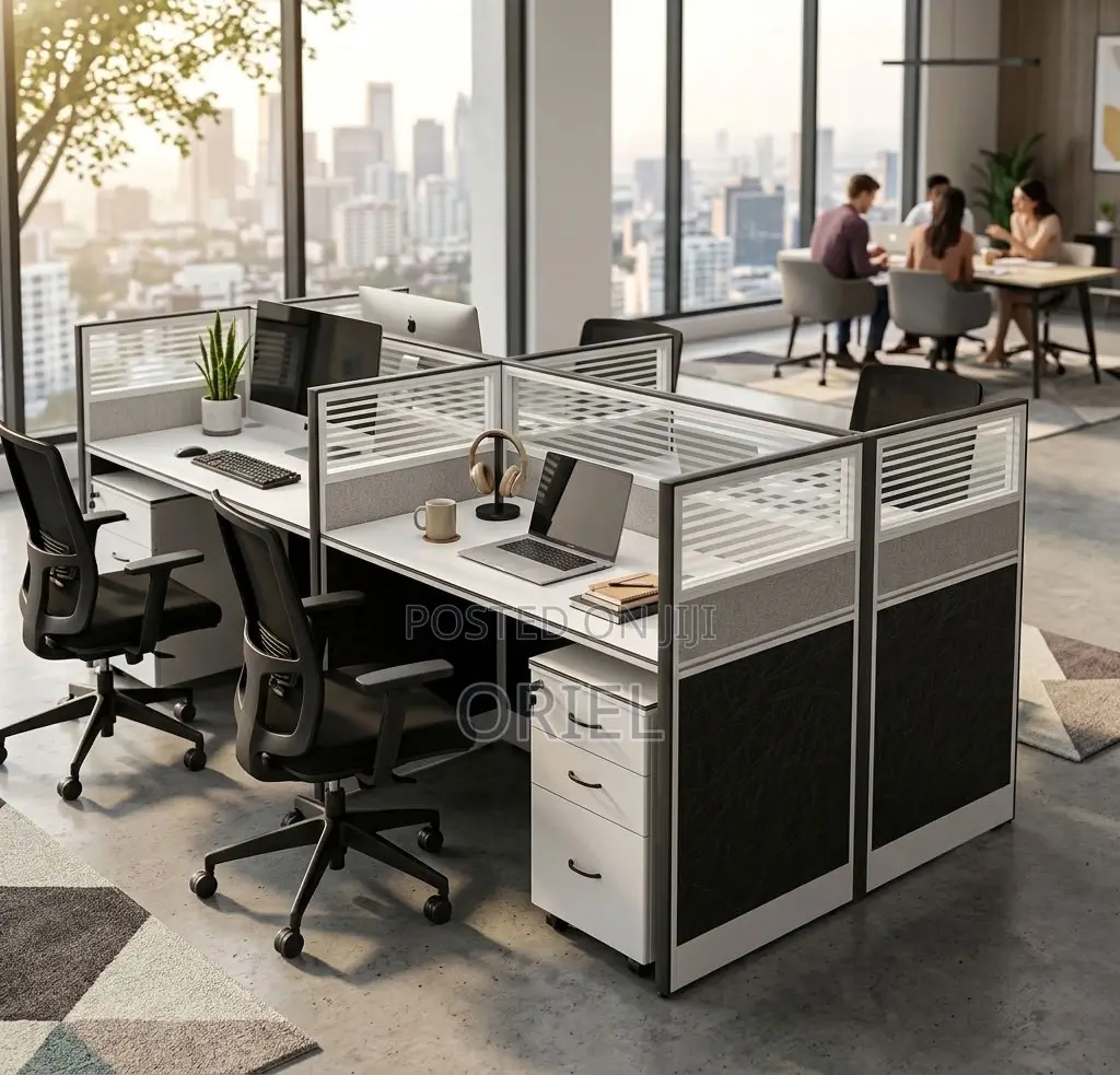 Office Workstation : Modular 4-Way Workstation