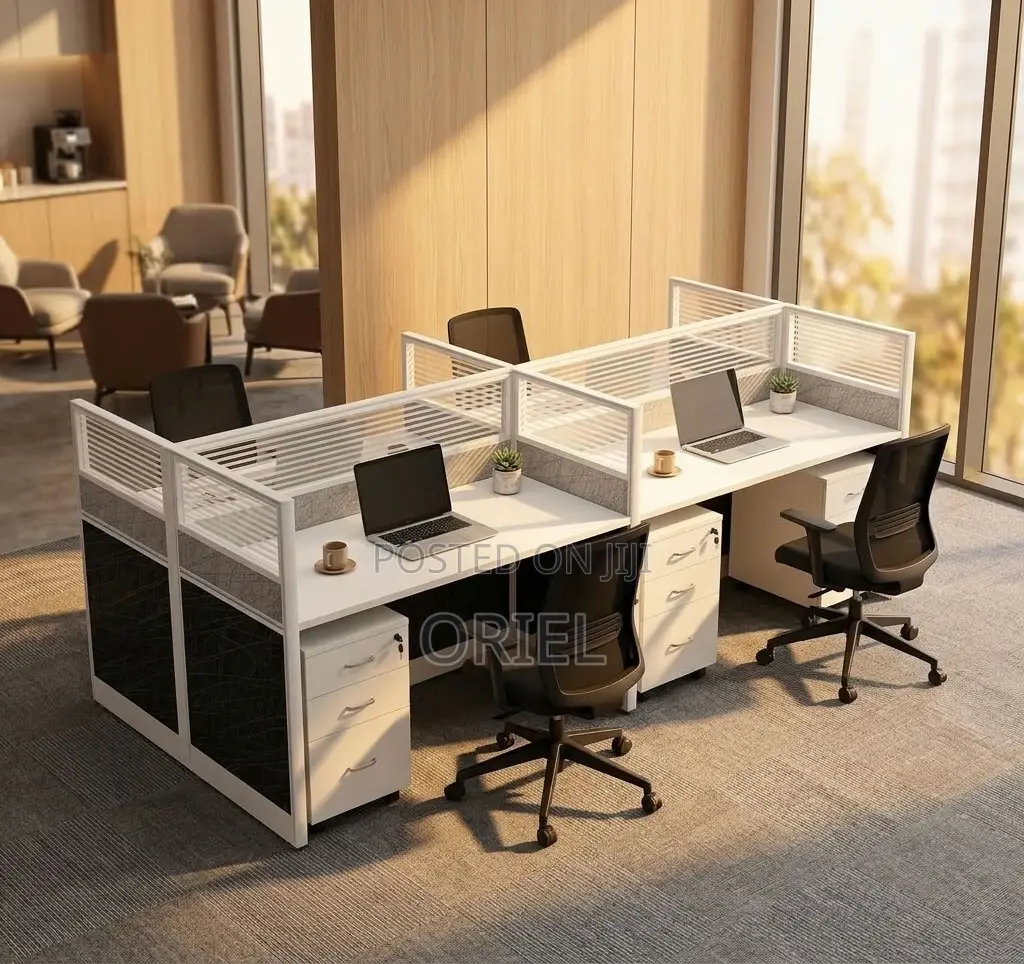 Office Workstation : Modular 4-Way Workstation