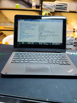New Laptop Lenovo Yoga 11e 4GB Intel Core i3 HDD 128GB