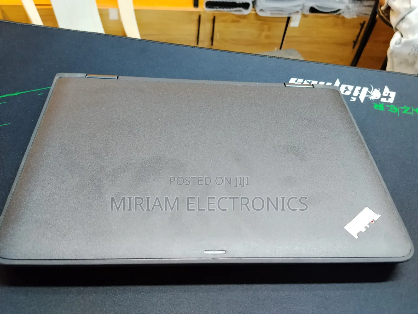 New Laptop Lenovo Yoga 11e 4GB Intel Core i3 HDD 128GB