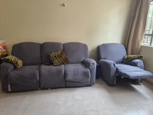 Recliner Sofa Set