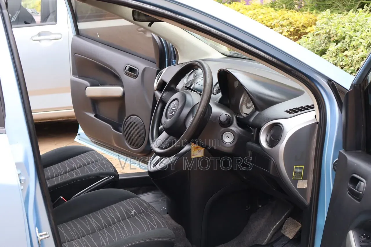 Mazda Demio 2008 Blue