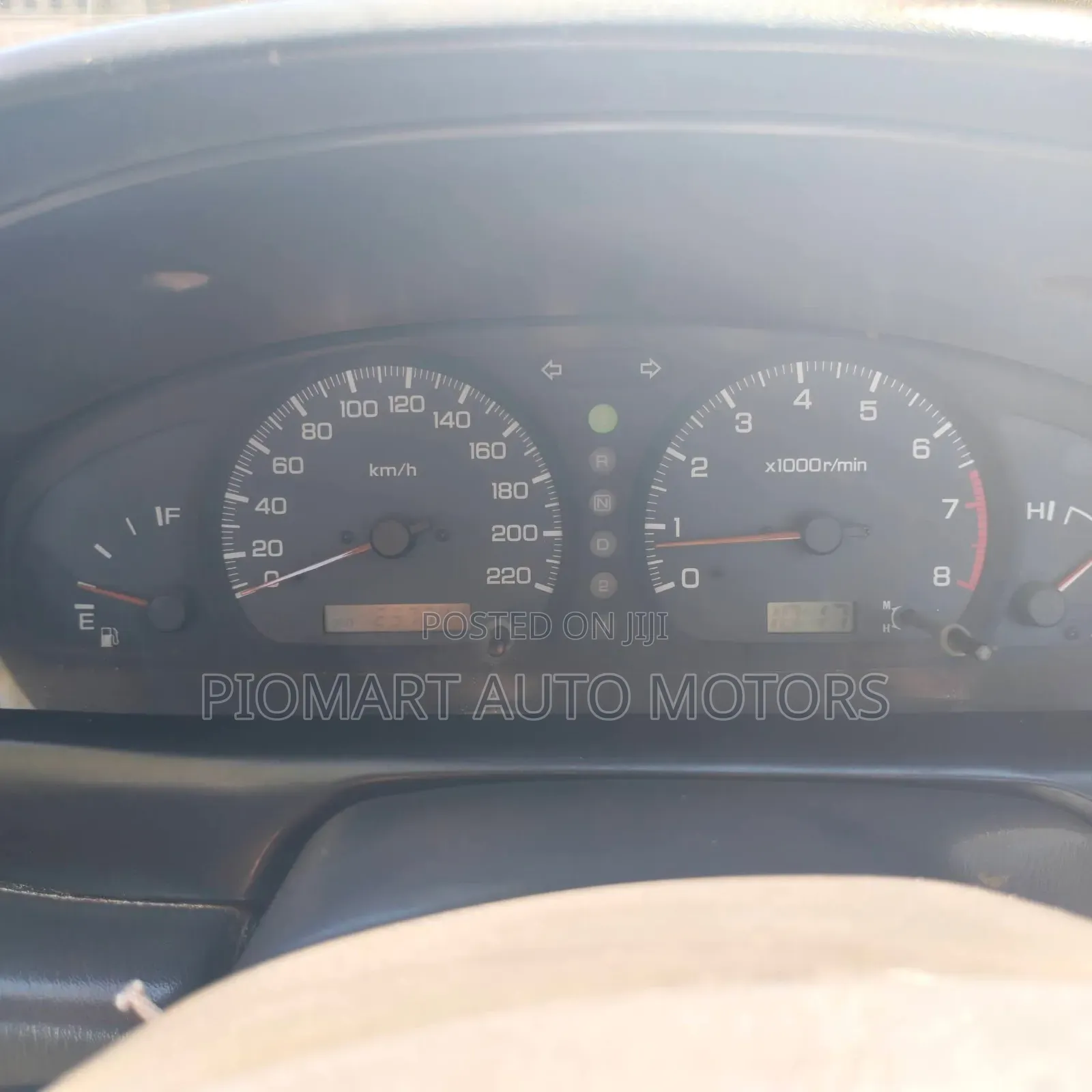 Nissan Sunny 2004 Silver