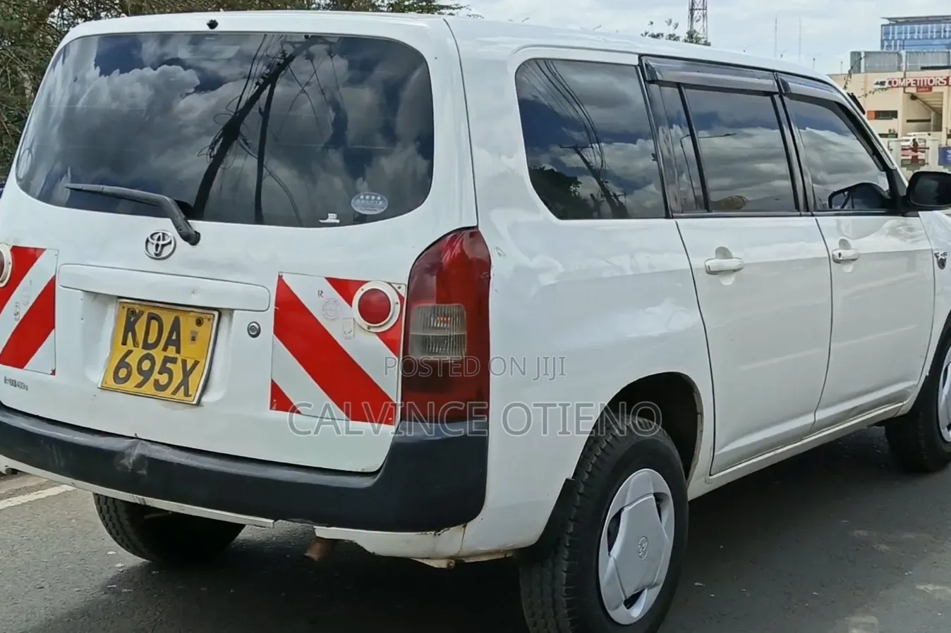 Toyota Probox 2013 White