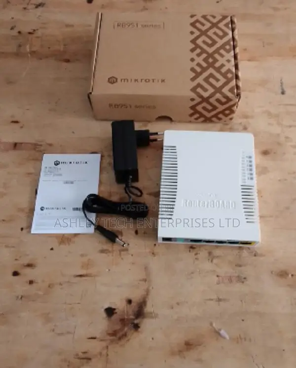 MikroTik RB951Ui-2HnD Reliable Network Router