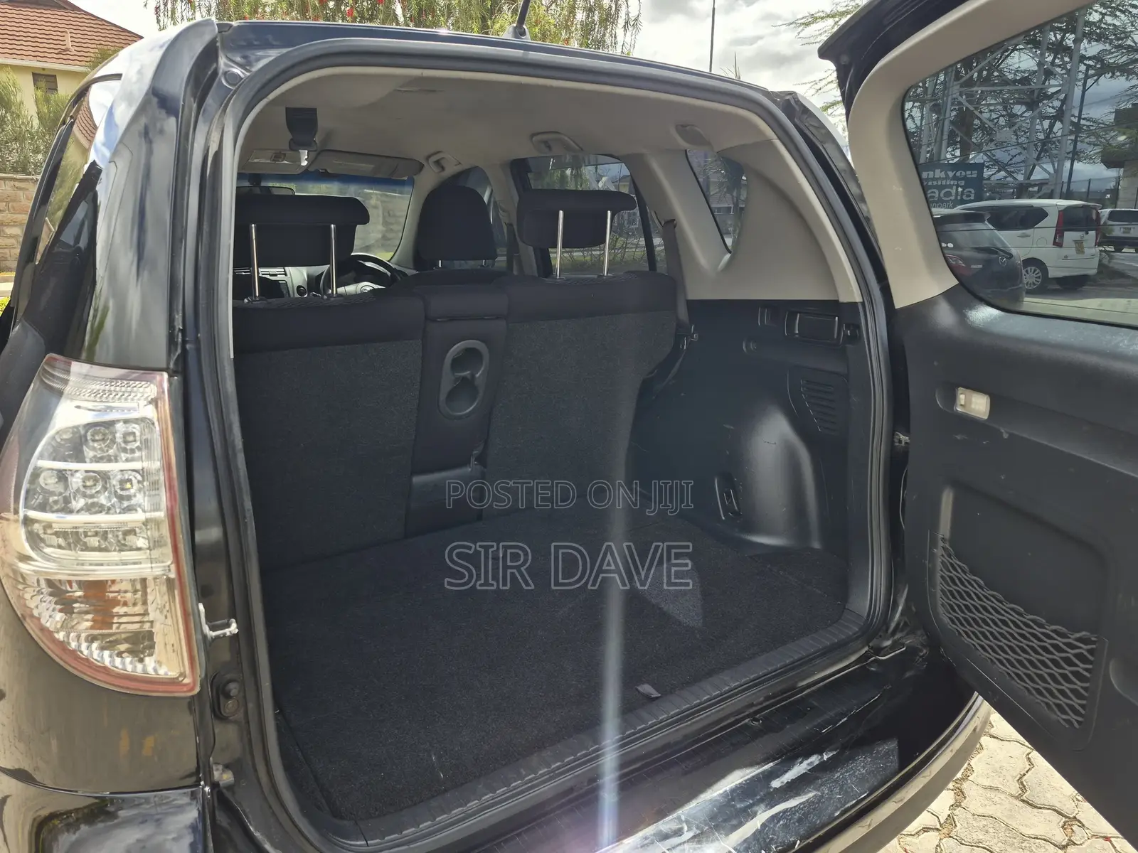 Toyota RAV4 2011 Black